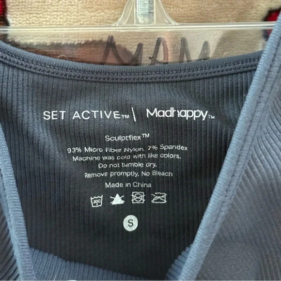 SET Active Black Athletic Set - Picture 4 of 5